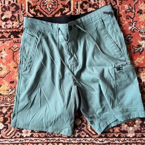 VOLCOM Shorts size 34